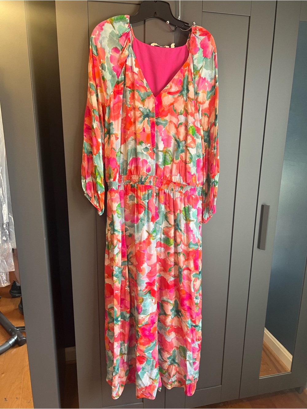 Soft Surroundings Bright Floral V-Neck Women's Maxi Dress